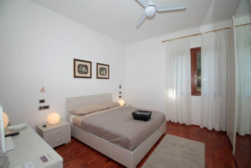 לינה וארוחת בוקר Villa Guardia Casa Ceruti מראה חיצוני תמונה