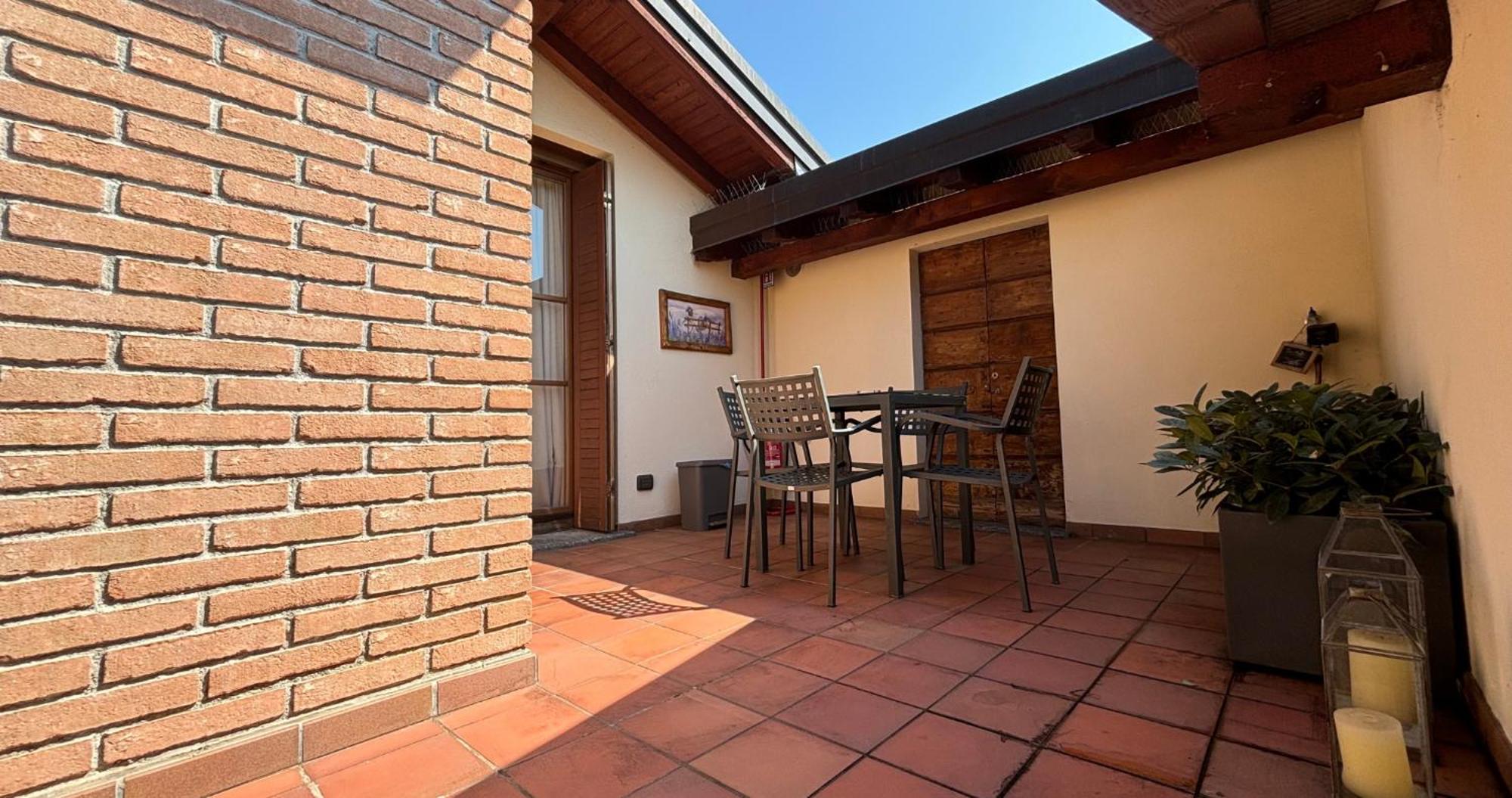 לינה וארוחת בוקר Villa Guardia Casa Ceruti מראה חיצוני תמונה