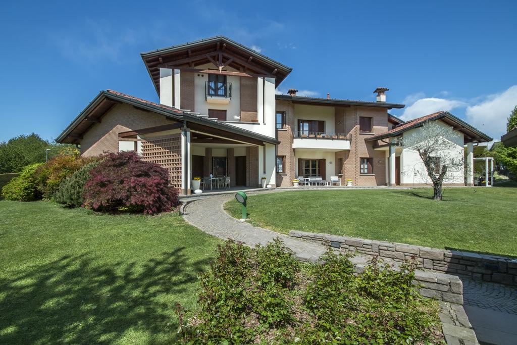 לינה וארוחת בוקר Villa Guardia Casa Ceruti מראה חיצוני תמונה