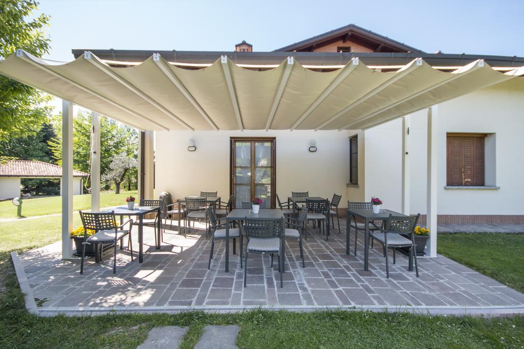 לינה וארוחת בוקר Villa Guardia Casa Ceruti מראה חיצוני תמונה